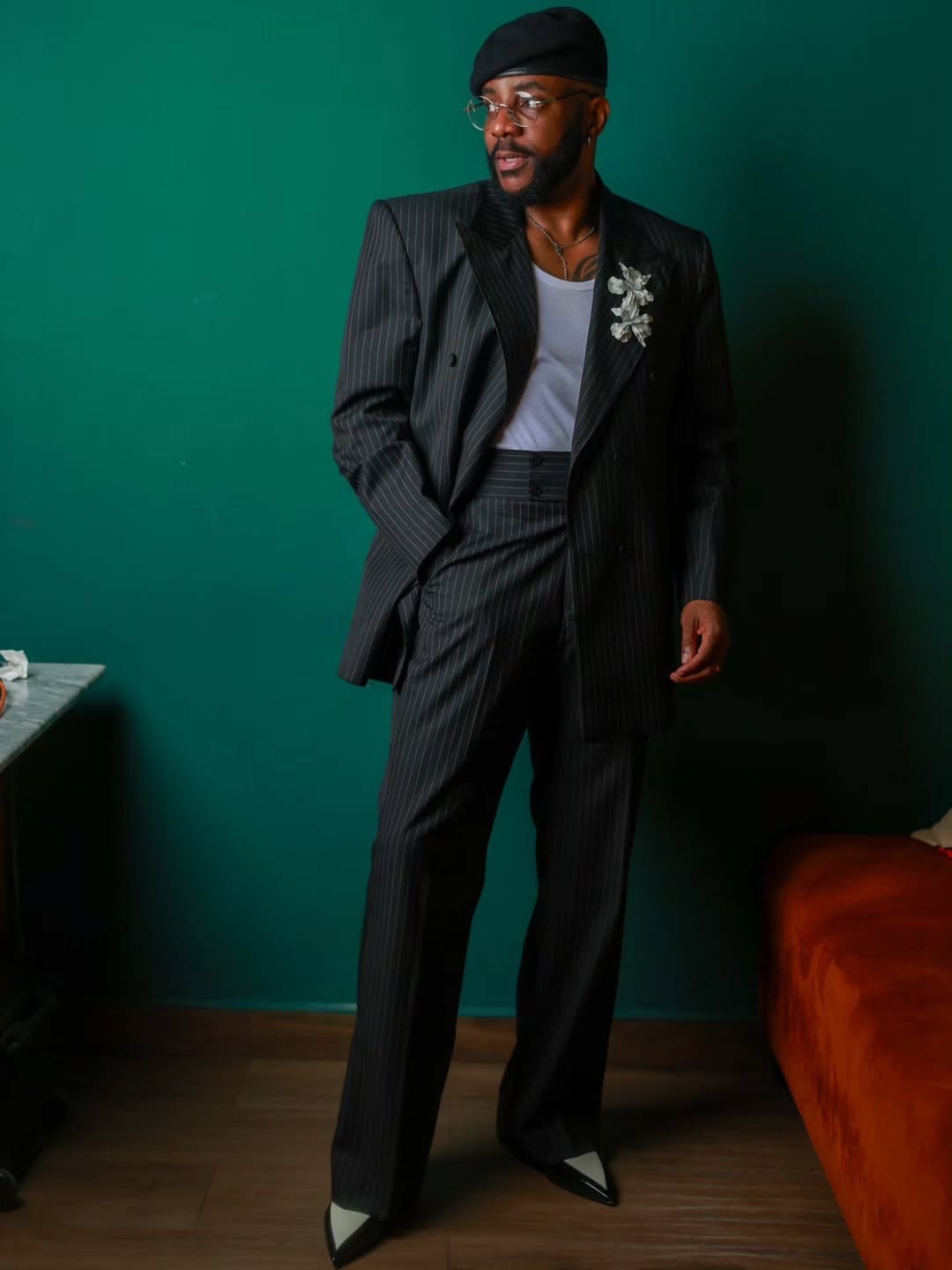 Pinstripe Dark Grey Men Suit S - đánh giá và giá Mens Fashion Dark Grey Pants